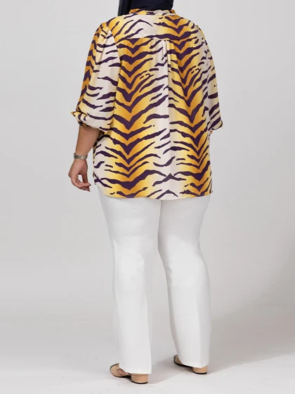 بلوز زنانه سایز بزرگ کرپ ژورژت یقه ایستاده چین‌داره 40111