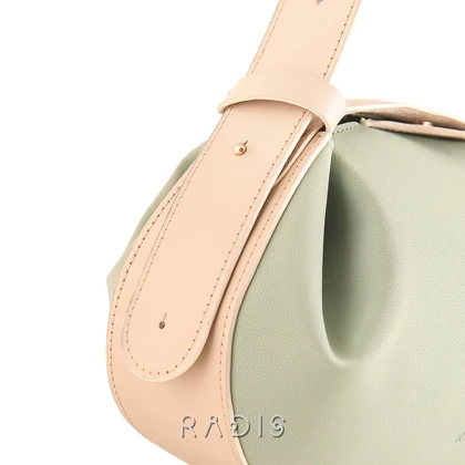 کیف دوشی و دستی زنانه چرم رادیس مدل Airal کد 137-M.BS