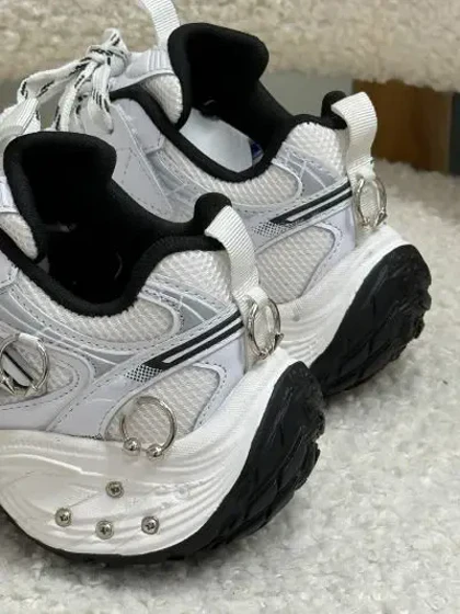 خرید کتانی بچه گانه بلنس