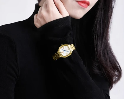 ساعت مچی زنانه ناویفورس مدل NF5042