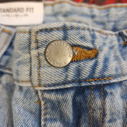 شلوار جین نیم بگ بدون جنسیت pull & bear کد 381
