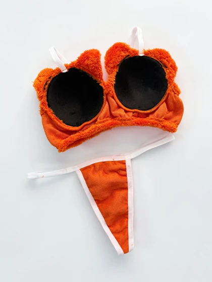 ست نیم‌تنه کاپ‌دار و شورت بکلس حوله ای طرح روباه