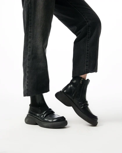 نیم بوت زنانه استرادیواریوس مدل BTB0120