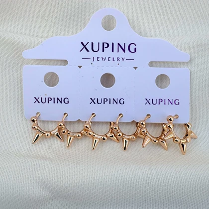 گوشواره میخی طرحدار ژوپینگ