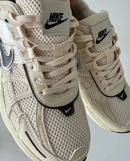 نایک وی تو کی ران Nike v2k run کد 599