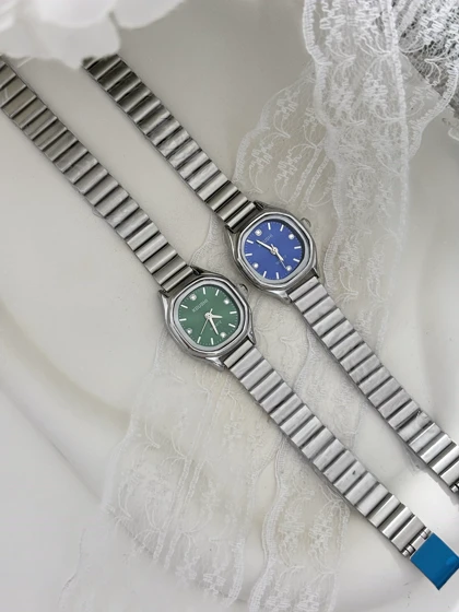 ساعت صفحه مربع زنانه کوشی 949