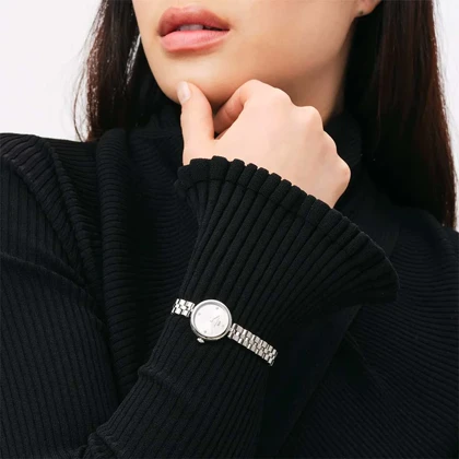 ساعت زنانه دنیل ولینگتون ظریف مدل ELAN تمام سیلور DW-5502-L