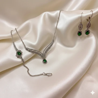 سرویس کامل برند شین مدل «ملکه زمرد» | نگین سبز کلمبیایی با گارانتی 1 ساله