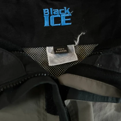 SIZE XXL - XL کاپشن اسکی بلند اورجینال از برند معتبر BLACK ICE امریکا