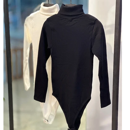 بادی یقه اسکی