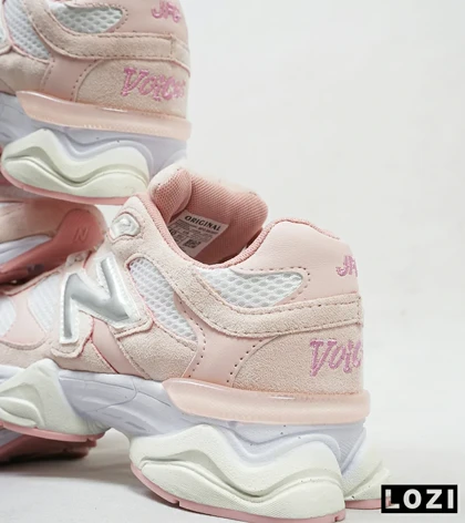 کفش کتانی زنانه صورتی سفید NEW BALANCE 9060