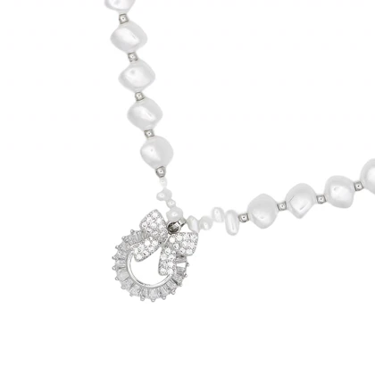 گردنبند زنانه مدل پاپیون مروارید