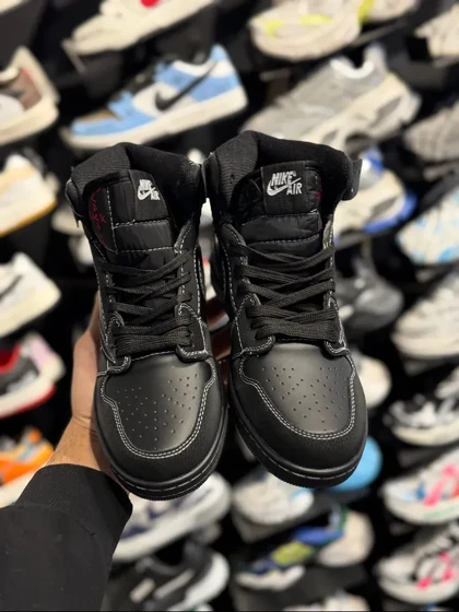 ترویس ساق‌دار طرح مستر