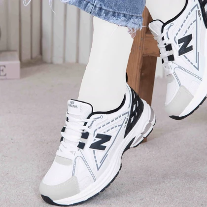 کتانی دخترانه NEW BALANCE 1906