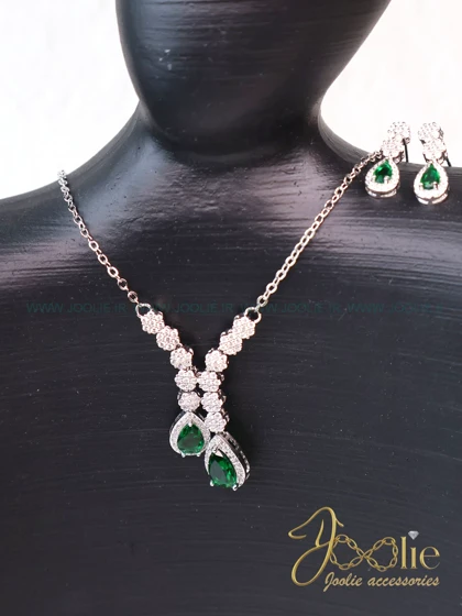 نیم ست جواهری زنانه کد S5108