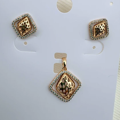 نیم ست لوزی ژوپینگ بدون زنجیر