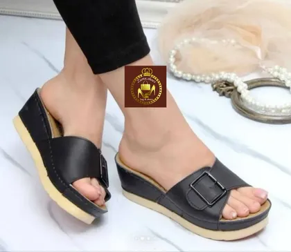 صندل دمپایی طبی زنانه لژدار در 3 رنگ مدل پرنس تک سگک