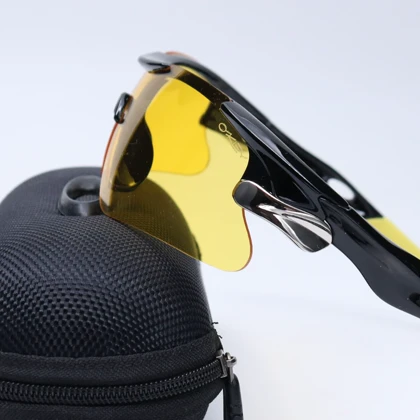 عینک برند OAKLEY کد 181387