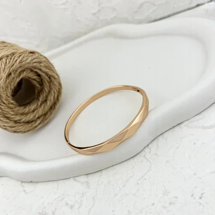 دستبند زنانه با طرح آینه ای شیک و خاص