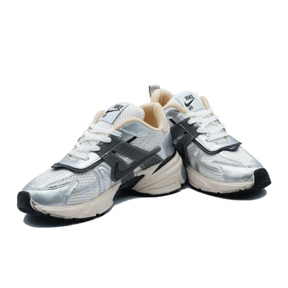 کفش کتانی زنانه مدل 0550 - NIKE