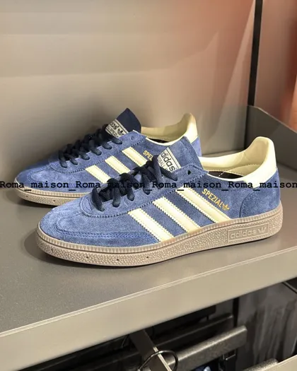 کتانی Adidas