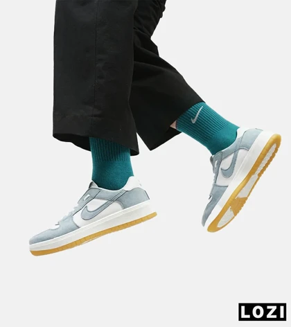 کفش کتانی مردانه سفید آبی نایک NIKE SB
