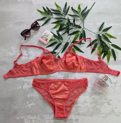 ست شورت و سوتین بالا شیشه ای 104879 سایز75