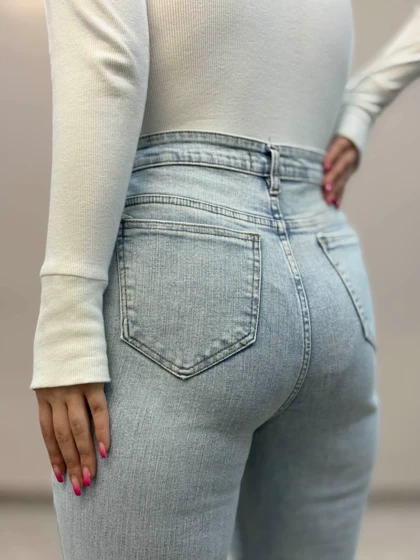 شلوار جین (بوتکات)دمپا یخی اسیدشور9484