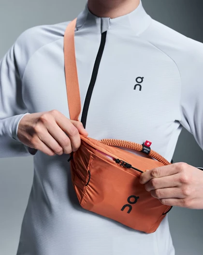 بلت بگ آن رانینگ On Running مدل Lite 2L