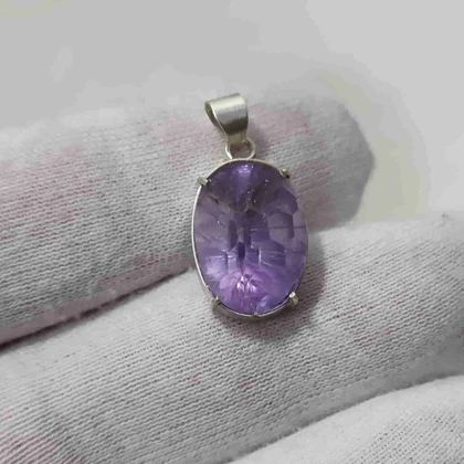 گردنبند نقره با سنگ آمیتیست تراش فوتبالی (بدون زنجیر)