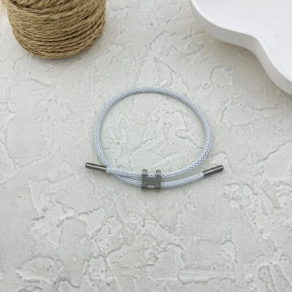 دستبند زنانه طرح هرمس، ظرافت و زیبایی بی‌نظیر