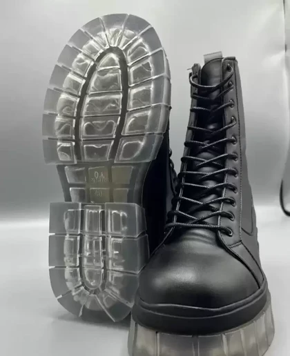 بوت مردانه برشکا زیرشیشه ای