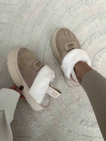 UGG پشت بند خز دار