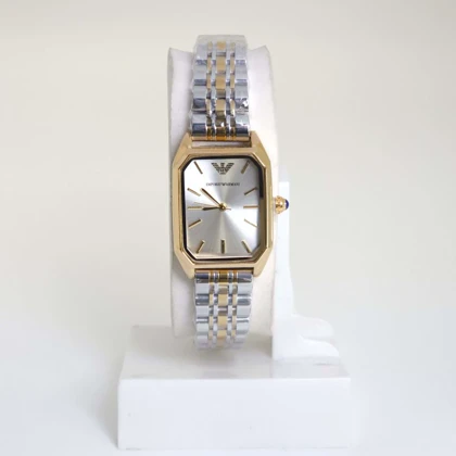 ساعت مچی زنانه امپریو آرمانی Emporio Armani تمام استیل با قفل پروانه ای