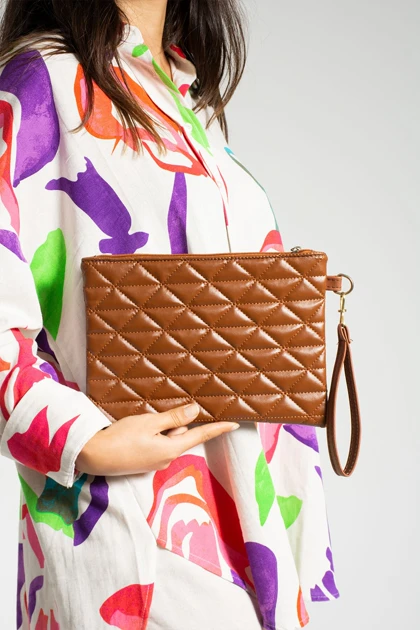 کیف نمونه کار و کلاچ زنانه defnella defnella