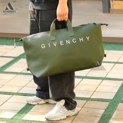 ساک دستی چرم Givenchy Club Bag A01