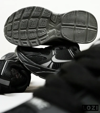 کفش کتانی مردانه و زنانه مشکی NIKE vaporfly 3 black