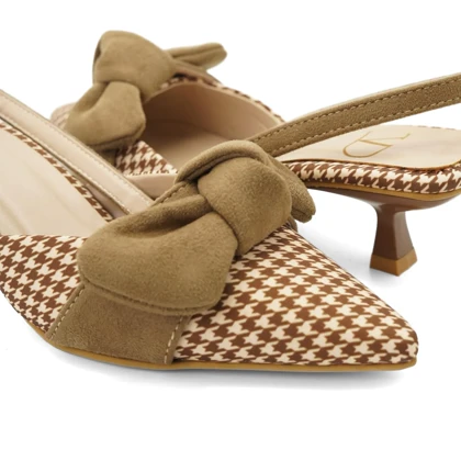 کفش مجلسی زنانه پاشنه‌دار مدل sandal valentino - 0092
