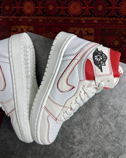 کتانی جردن ساق‌دار ردفانتوم