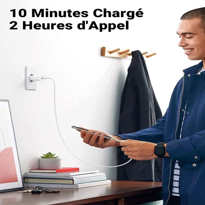شارژر دیواری تایپ‌سی 20 وات با کابل تایپ‌سی به لایتنینگ یک متری یوگرین CD137 50698