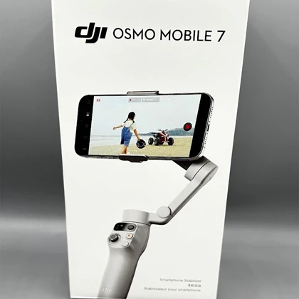گیمبال و استابلایزر هوشمند سه محوره گوشی موبایل دی‌جی‌آی osmo mobile 7 DS307