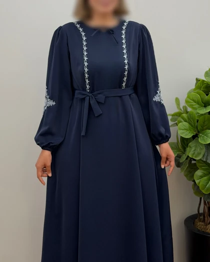 پیراهن مانتویی زنانه الیزه گلدوزی