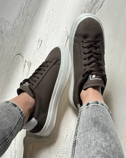 ونس VEJA قهوه ای کد 1200135