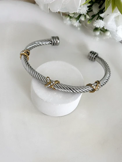 دستبند زنانه سیلور طلایی ضربدری 944