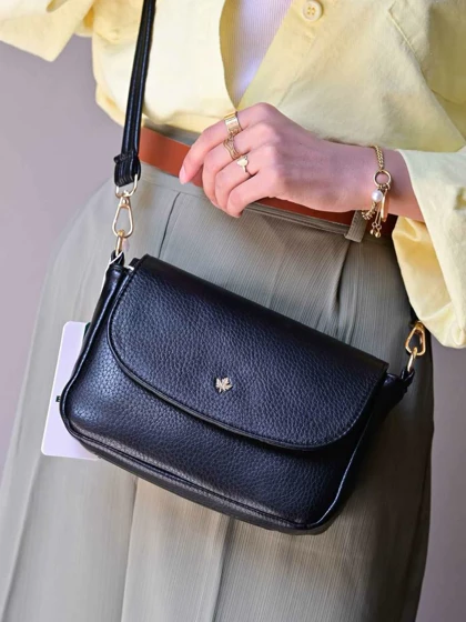 کیف دوشی زنانه بنو مدل دیارا کد BENO 4850