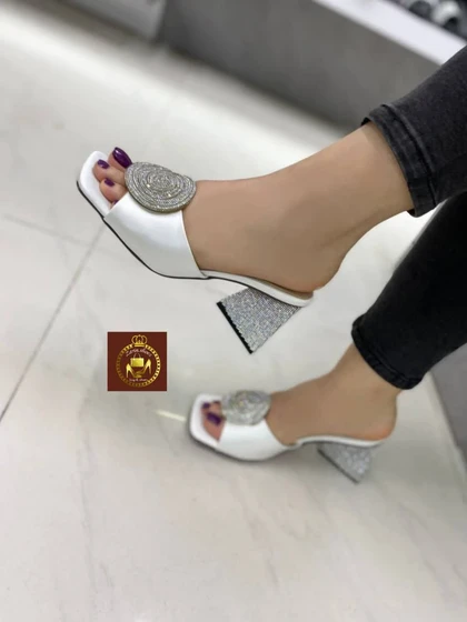 صندل روفرشی نگینی مجلسی زنانه رزا