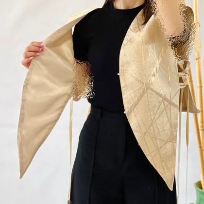 وست دیبا (تولید آیوی)