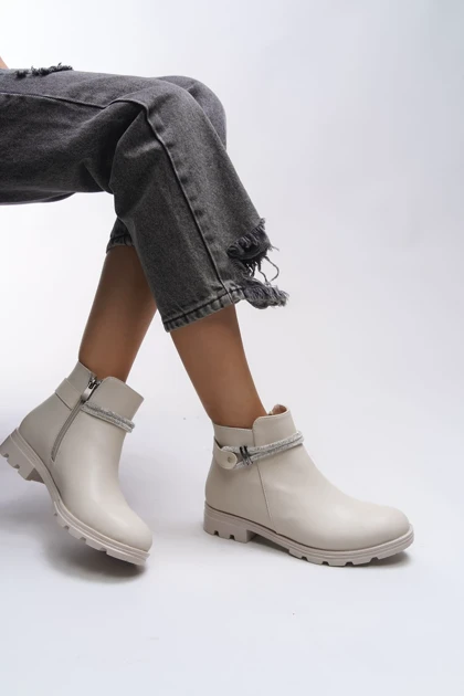 بوت و نیم بوت زنانه ریکان riccon