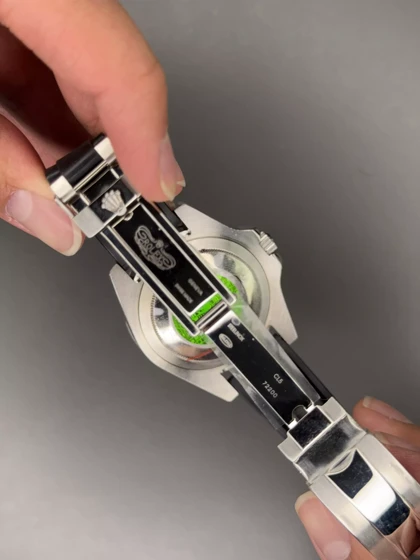 ساعت مچی رولکس سابمارینر بند رابر مشکی صفحه مشکی Rolex Submariner