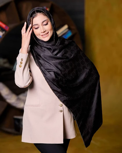شال زیپی 20252 GUCCI